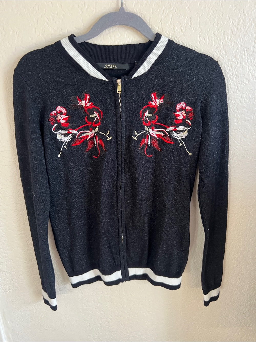 GUESS Black Embroidered Zip-Front Sweater Jacket - Black & Red Floral